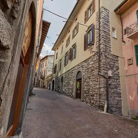 公寓 Al Borgo - Luxury Bilocale Con 4 Posti Letto Bienno
