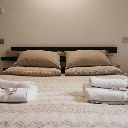 Al Borgo - Luxury Bilocale Con 4 Posti Letto Апартаменты