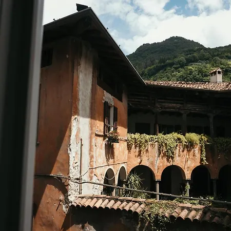 Al Borgo - Luxury Bilocale Con 4 Posti Letto Bienno