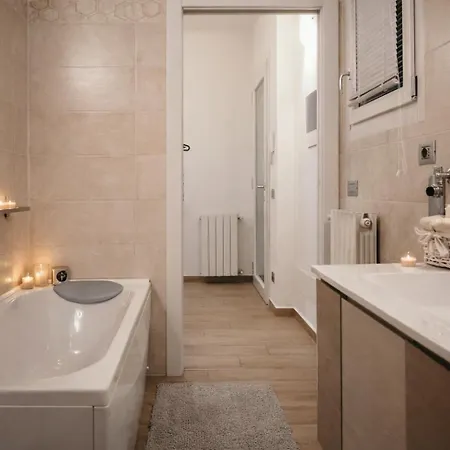 公寓 Al Borgo - Luxury Bilocale Con 4 Posti Letto