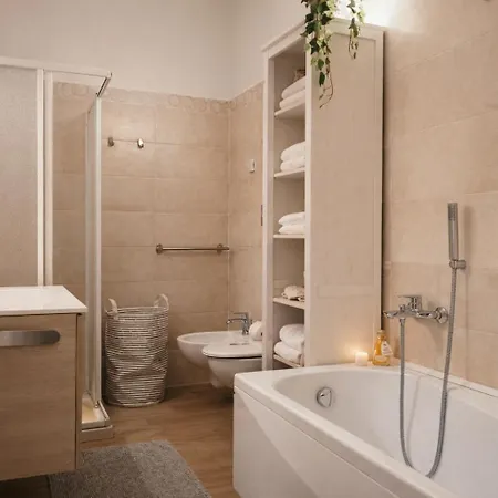 公寓 Al Borgo - Luxury Bilocale Con 4 Posti Letto Bienno