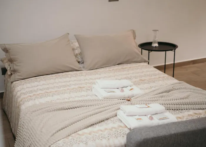 Al Borgo - Luxury Bilocale Con 4 Posti Letto Апартаменты Bienno